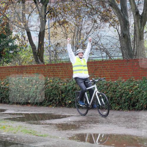 07.12.2025 - St. Pauli X-Mass-Run No. 15 Michael Burmester http://msf.ph/oto/9427694 07.12.2025 10:36:06 Laufen  meine-sportfotos.de