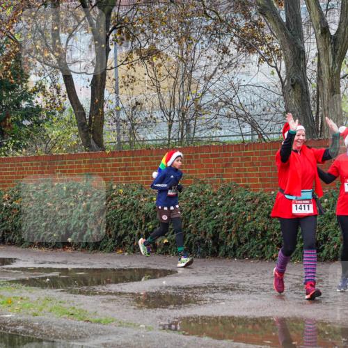 07.12.2025 - St. Pauli X-Mass-Run No. 15 Michael Burmester http://msf.ph/oto/9427837 07.12.2025 10:42:25 Laufen 1411, 1212 meine-sportfotos.de