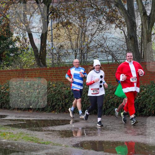 07.12.2025 - St. Pauli X-Mass-Run No. 15 Michael Burmester http://msf.ph/oto/9427851 07.12.2025 10:42:35 Laufen 973, 924 meine-sportfotos.de
