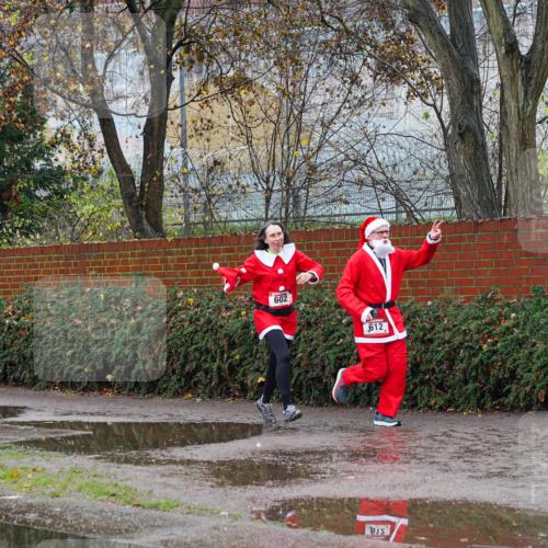 07.12.2025 - St. Pauli X-Mass-Run No. 15 Michael Burmester http://msf.ph/oto/9427874 07.12.2025 10:42:53 Laufen 602, 612 meine-sportfotos.de