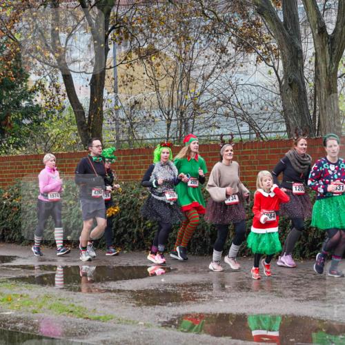 07.12.2025 - St. Pauli X-Mass-Run No. 15 Michael Burmester http://msf.ph/oto/9427905 07.12.2025 10:43:15 Laufen 2 meine-sportfotos.de