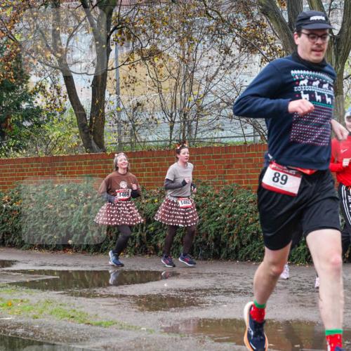 07.12.2025 - St. Pauli X-Mass-Run No. 15 Michael Burmester http://msf.ph/oto/9427948 07.12.2025 10:43:39 Laufen 1469, 1462, 89, 1048 meine-sportfotos.de