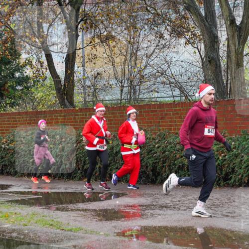 07.12.2025 - St. Pauli X-Mass-Run No. 15 Michael Burmester http://msf.ph/oto/9427961 07.12.2025 10:43:51 Laufen 556, 489, 842 meine-sportfotos.de