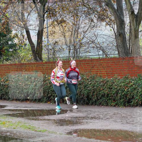 07.12.2025 - St. Pauli X-Mass-Run No. 15 Michael Burmester http://msf.ph/oto/9428066 07.12.2025 10:45:01 Laufen 1430, 1441 meine-sportfotos.de