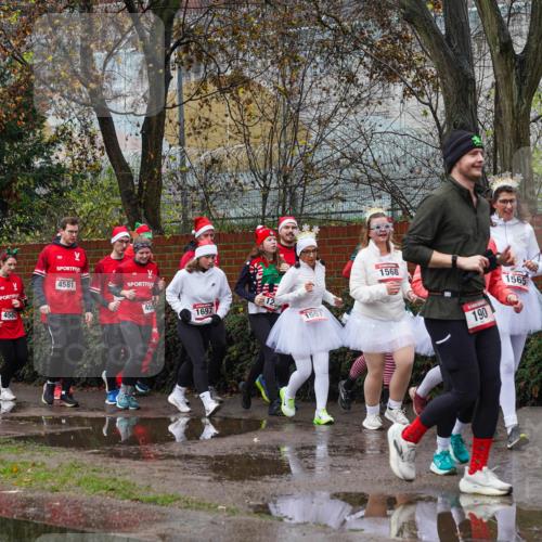 07.12.2025 - St. Pauli X-Mass-Run No. 15 Michael Burmester http://msf.ph/oto/9428103 07.12.2025 10:45:24 Laufen 4581, 819, 4582, 1697, 1568, 190, 1565 meine-sportfotos.de