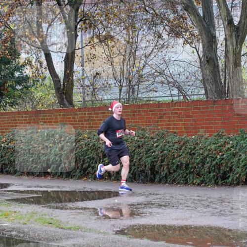 07.12.2025 - St. Pauli X-Mass-Run No. 15 Michael Burmester http://msf.ph/oto/9428430 07.12.2025 10:58:45 Laufen 285 meine-sportfotos.de