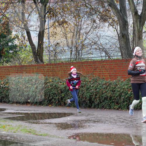 07.12.2025 - St. Pauli X-Mass-Run No. 15 Michael Burmester http://msf.ph/oto/9428472 07.12.2025 11:01:21 Laufen  meine-sportfotos.de