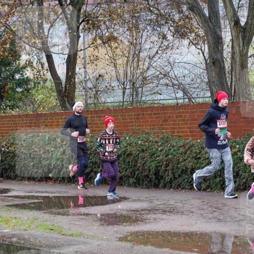07.12.2025 - St. Pauli X-Mass-Run No. 15 Michael Burmester http://msf.ph/oto/9428540 07.12.2025 11:02:44 Laufen 4101, 206417, 2067, 2197, 2662 meine-sportfotos.de