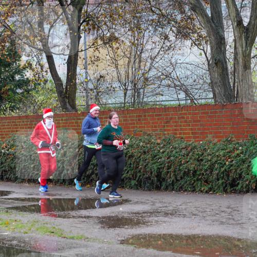 07.12.2025 - St. Pauli X-Mass-Run No. 15 Michael Burmester http://msf.ph/oto/9428621 07.12.2025 11:04:07 Laufen 287, 2786, 279 meine-sportfotos.de