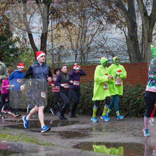 07.12.2025 - St. Pauli X-Mass-Run No. 15 Michael Burmester http://msf.ph/oto/9428640 07.12.2025 11:04:24 Laufen 142, 2242, 1672, 2812, 3099, 098, 20, 209, 2009, 2787 meine-sportfotos.de