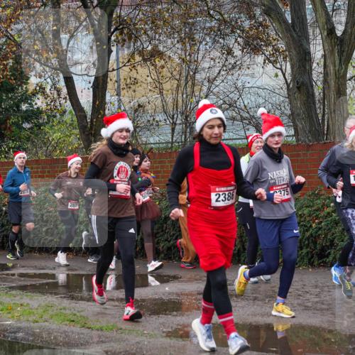 07.12.2025 - St. Pauli X-Mass-Run No. 15 Michael Burmester http://msf.ph/oto/9428653 07.12.2025 11:04:28 Laufen 2605, 2881, 2821, 2386, 375, 1427 meine-sportfotos.de