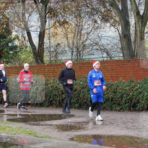 07.12.2025 - St. Pauli X-Mass-Run No. 15 Michael Burmester http://msf.ph/oto/9428667 07.12.2025 11:04:36 Laufen 520, 1852, 2373, 20, 1082 meine-sportfotos.de
