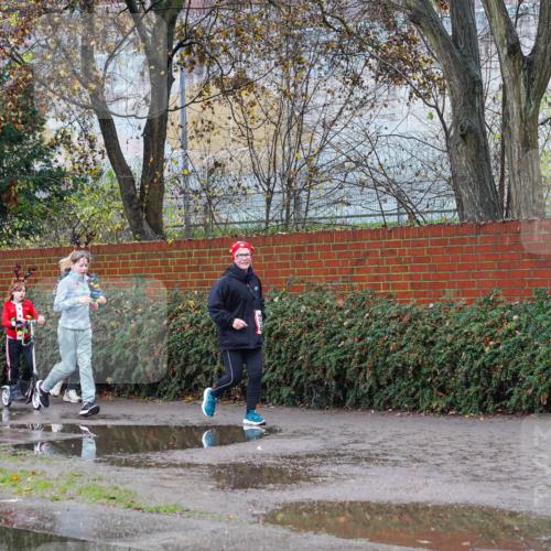 07.12.2025 - St. Pauli X-Mass-Run No. 15 Michael Burmester http://msf.ph/oto/9428672 07.12.2025 11:04:43 Laufen  meine-sportfotos.de