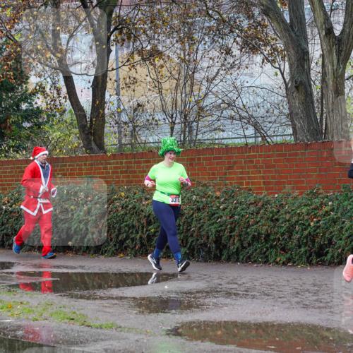 07.12.2025 - St. Pauli X-Mass-Run No. 15 Michael Burmester http://msf.ph/oto/9428695 07.12.2025 11:05:00 Laufen 1344, 3315, 1079, 16 meine-sportfotos.de