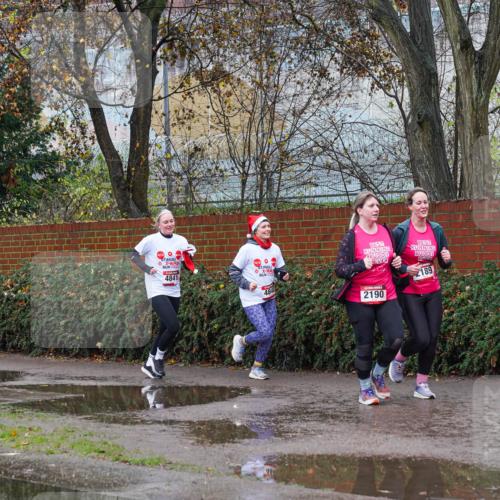 07.12.2025 - St. Pauli X-Mass-Run No. 15 Michael Burmester http://msf.ph/oto/9428719 07.12.2025 11:05:22 Laufen 2448, 4841, 189, 484, 2190 meine-sportfotos.de
