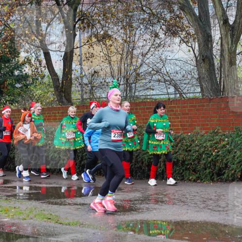 07.12.2025 - St. Pauli X-Mass-Run No. 15 Michael Burmester http://msf.ph/oto/9428738 07.12.2025 11:05:37 Laufen 2749, 240, 2972, 2308, 2311, 2399, 23, 2314 meine-sportfotos.de