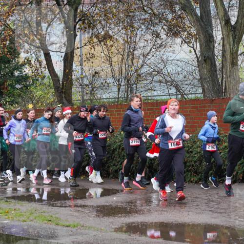 07.12.2025 - St. Pauli X-Mass-Run No. 15 Michael Burmester http://msf.ph/oto/9428794 07.12.2025 11:06:07 Laufen 216, 2198, 2260, 2887, 3328, 2257, 2164, 158, 2163, 2980, 293 meine-sportfotos.de