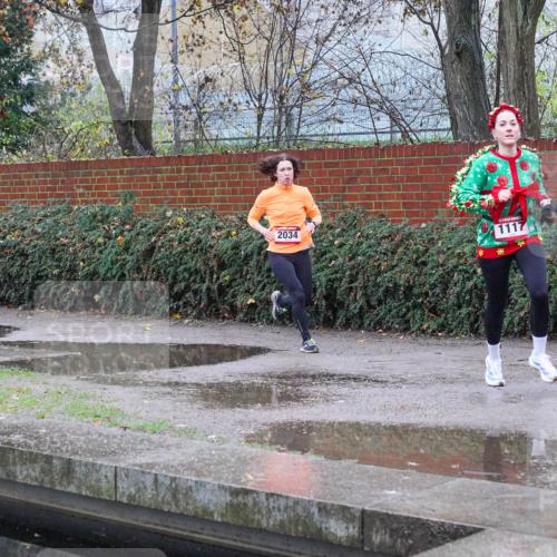 07.12.2025 - St. Pauli X-Mass-Run No. 15 Michael Burmester http://msf.ph/oto/9428798 07.12.2025 09:37:56 Laufen 2034, 1117 meine-sportfotos.de