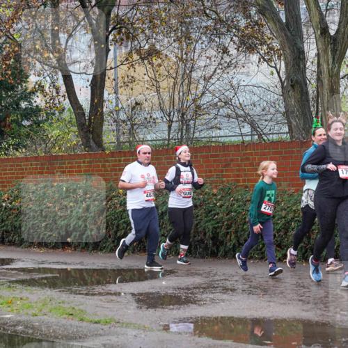 07.12.2025 - St. Pauli X-Mass-Run No. 15 Michael Burmester http://msf.ph/oto/9428822 07.12.2025 11:06:22 Laufen 483, 270, 1759 meine-sportfotos.de