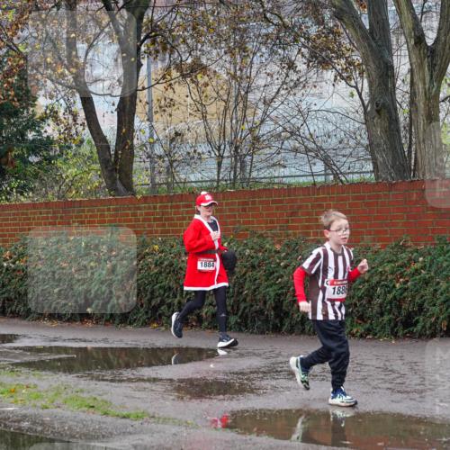 07.12.2025 - St. Pauli X-Mass-Run No. 15 Michael Burmester http://msf.ph/oto/9428834 07.12.2025 11:06:33 Laufen 1884, 1886, 2419 meine-sportfotos.de