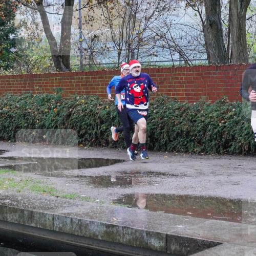 07.12.2025 - St. Pauli X-Mass-Run No. 15 Michael Burmester http://msf.ph/oto/9428844 07.12.2025 09:38:53 Laufen 1113 meine-sportfotos.de