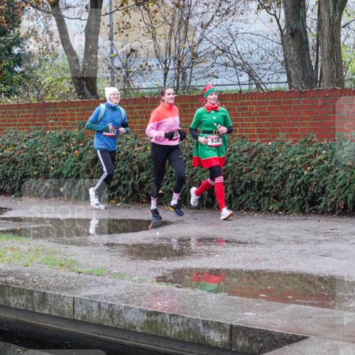 07.12.2025 - St. Pauli X-Mass-Run No. 15 Michael Burmester http://msf.ph/oto/9428932 07.12.2025 09:40:43 Laufen 939 meine-sportfotos.de