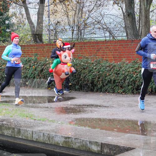 07.12.2025 - St. Pauli X-Mass-Run No. 15 Michael Burmester http://msf.ph/oto/9428987 07.12.2025 09:41:14 Laufen 959 meine-sportfotos.de