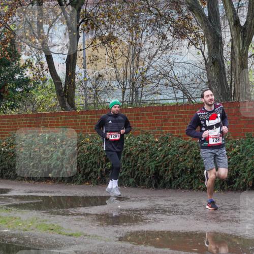 07.12.2025 - St. Pauli X-Mass-Run No. 15 Michael Burmester http://msf.ph/oto/9429003 07.12.2025 11:20:16 Laufen 1281, 728 meine-sportfotos.de