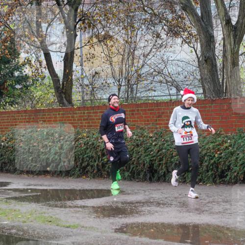 07.12.2025 - St. Pauli X-Mass-Run No. 15 Michael Burmester http://msf.ph/oto/9429026 07.12.2025 11:21:02 Laufen  meine-sportfotos.de
