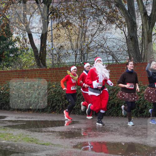 07.12.2025 - St. Pauli X-Mass-Run No. 15 Michael Burmester http://msf.ph/oto/9429057 07.12.2025 11:21:34 Laufen  meine-sportfotos.de