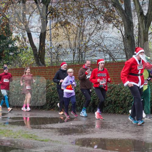 07.12.2025 - St. Pauli X-Mass-Run No. 15 Michael Burmester http://msf.ph/oto/9429075 07.12.2025 11:21:52 Laufen 1843, 1838, 2816, 2425, 424 meine-sportfotos.de