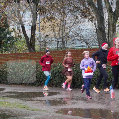 07.12.2025 - St. Pauli X-Mass-Run No. 15 Michael Burmester http://msf.ph/oto/9429078 07.12.2025 11:21:53 Laufen 1843, 1838, 256, 2816 meine-sportfotos.de