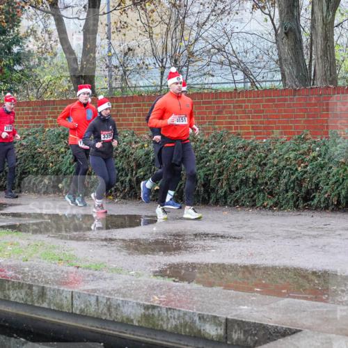 07.12.2025 - St. Pauli X-Mass-Run No. 15 Michael Burmester http://msf.ph/oto/9429088 07.12.2025 09:42:43 Laufen 3340, 3198, 3359, 151 meine-sportfotos.de