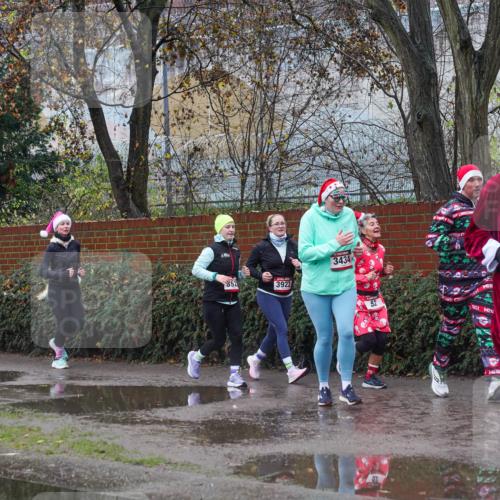 07.12.2025 - St. Pauli X-Mass-Run No. 15 Michael Burmester http://msf.ph/oto/9429106 07.12.2025 11:22:21 Laufen 291, 992, 3923, 3434, 52, 3530 meine-sportfotos.de