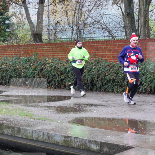 07.12.2025 - St. Pauli X-Mass-Run No. 15 Michael Burmester http://msf.ph/oto/9429107 07.12.2025 09:42:49 Laufen 676, 940, 1023, 1053 meine-sportfotos.de