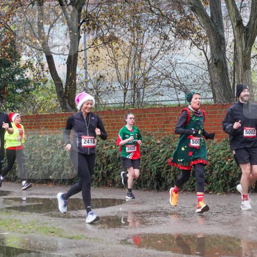 07.12.2025 - St. Pauli X-Mass-Run No. 15 Michael Burmester http://msf.ph/oto/9429121 07.12.2025 11:22:34 Laufen 2417, 2416, 2022, 500, 5002 meine-sportfotos.de