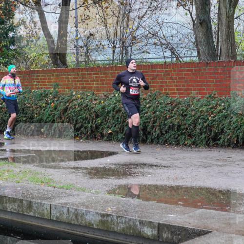 07.12.2025 - St. Pauli X-Mass-Run No. 15 Michael Burmester http://msf.ph/oto/9429133 07.12.2025 09:43:03 Laufen 3417, 1447, 3336 meine-sportfotos.de