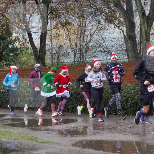 07.12.2025 - St. Pauli X-Mass-Run No. 15 Michael Burmester http://msf.ph/oto/9429141 07.12.2025 11:22:49 Laufen 3718, 3378, 371, 392, 3379, 2947, 3259 meine-sportfotos.de