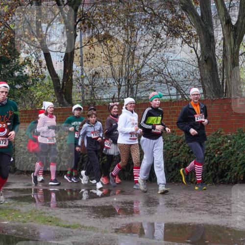 07.12.2025 - St. Pauli X-Mass-Run No. 15 Michael Burmester http://msf.ph/oto/9429157 07.12.2025 11:23:03 Laufen 2294, 2372, 357, 2180, 1933, 2179, 3829 meine-sportfotos.de
