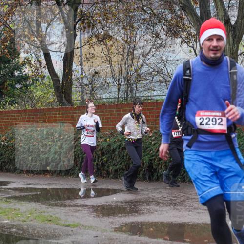07.12.2025 - St. Pauli X-Mass-Run No. 15 Michael Burmester http://msf.ph/oto/9429169 07.12.2025 11:23:08 Laufen 1975, 2292, 1713, 4605 meine-sportfotos.de