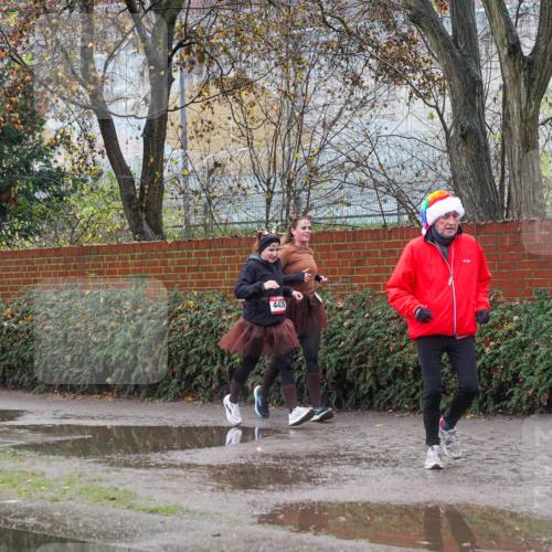 07.12.2025 - St. Pauli X-Mass-Run No. 15 Michael Burmester http://msf.ph/oto/9429192 07.12.2025 11:23:44 Laufen 2784, 4428, 3749 meine-sportfotos.de