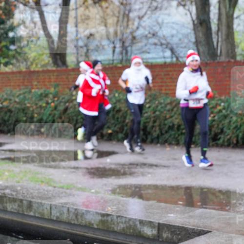 07.12.2025 - St. Pauli X-Mass-Run No. 15 Michael Burmester http://msf.ph/oto/9429203 07.12.2025 09:43:50 Laufen  meine-sportfotos.de