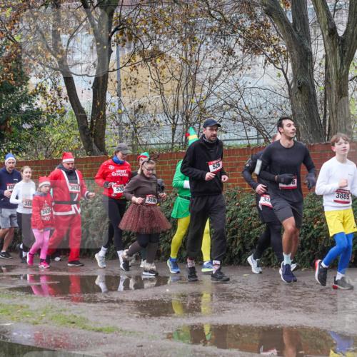 07.12.2025 - St. Pauli X-Mass-Run No. 15 Michael Burmester http://msf.ph/oto/9429207 07.12.2025 11:23:52 Laufen 4614, 3641, 388, 3635, 3638, 530, 3596, 526, 34, 3885, 901 meine-sportfotos.de