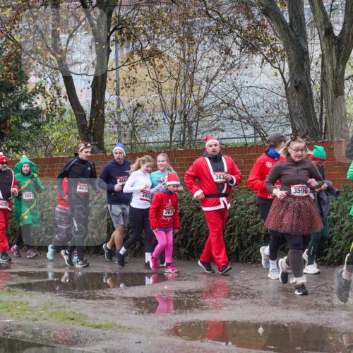 07.12.2025 - St. Pauli X-Mass-Run No. 15 Michael Burmester http://msf.ph/oto/9429213 07.12.2025 11:23:53 Laufen 3504, 3639, 3641, 4614, 460, 3884, 3635, 99, 363, 3596, 526, 4608 meine-sportfotos.de