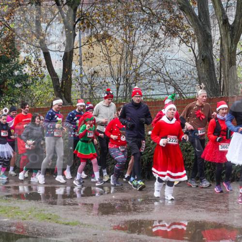 07.12.2025 - St. Pauli X-Mass-Run No. 15 Michael Burmester http://msf.ph/oto/9429234 07.12.2025 11:24:01 Laufen 353, 356, 3623, 2716, 2568, 2222, 3960, 0, 71, 366 meine-sportfotos.de
