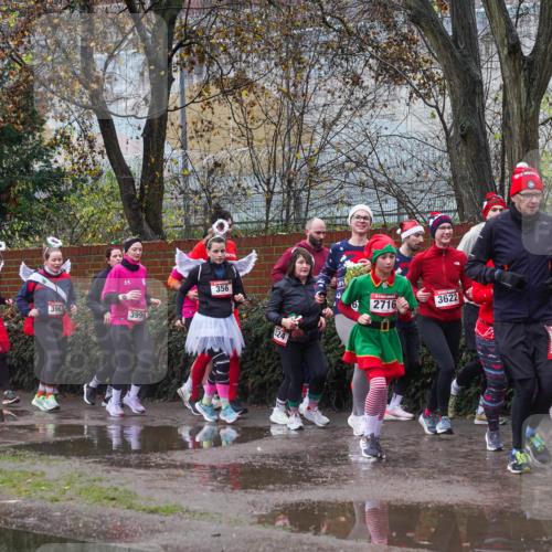 07.12.2025 - St. Pauli X-Mass-Run No. 15 Michael Burmester http://msf.ph/oto/9429239 07.12.2025 11:24:02 Laufen 3963, 3999, 353, 356, 2716, 3622, 2222 meine-sportfotos.de