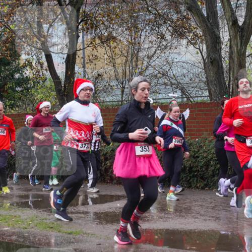 07.12.2025 - St. Pauli X-Mass-Run No. 15 Michael Burmester http://msf.ph/oto/9429248 07.12.2025 11:24:05 Laufen 356, 2586, 2600, 64, 3732, 382, 353, 3963, 371, 35 meine-sportfotos.de