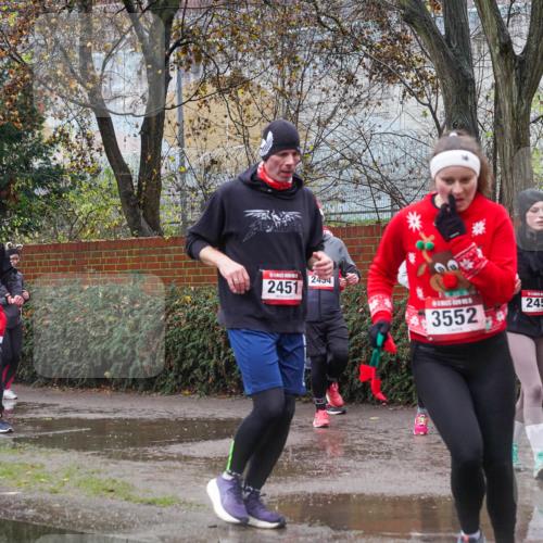 07.12.2025 - St. Pauli X-Mass-Run No. 15 Michael Burmester http://msf.ph/oto/9429265 07.12.2025 11:24:12 Laufen 2230, 2451, 2454, 3552, 2452 meine-sportfotos.de