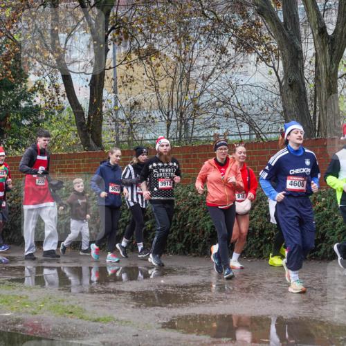 07.12.2025 - St. Pauli X-Mass-Run No. 15 Michael Burmester http://msf.ph/oto/9429288 07.12.2025 11:24:22 Laufen 15, 1540, 2229, 3624, 3912, 24, 4606, 976, 300 meine-sportfotos.de