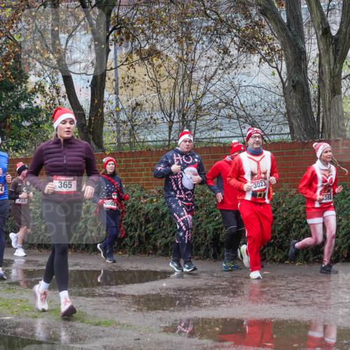 07.12.2025 - St. Pauli X-Mass-Run No. 15 Michael Burmester http://msf.ph/oto/9429307 07.12.2025 11:24:29 Laufen 2844, 733, 365, 2008, 3023, 388, 1972 meine-sportfotos.de